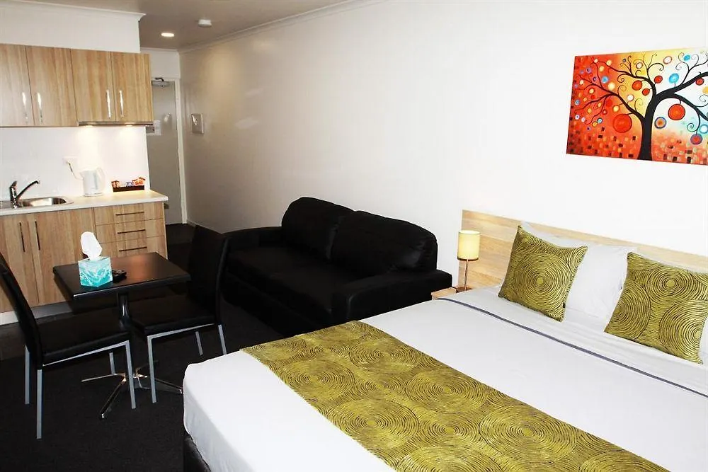 Abode37 Motel Emerald
