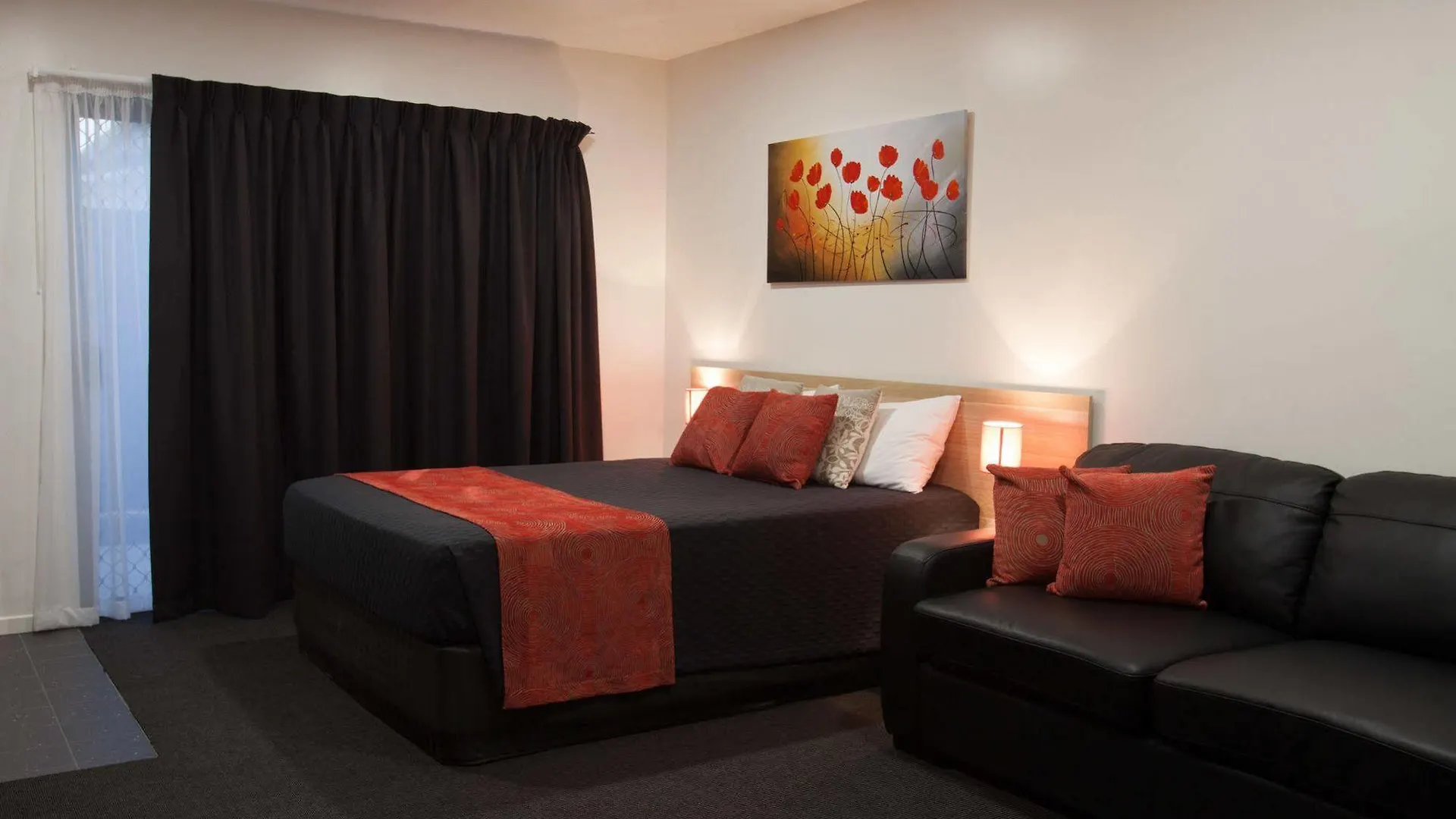 Abode37 Motel Emerald